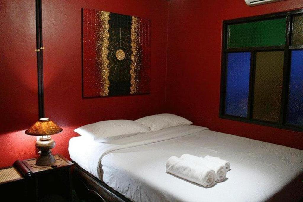 Saithong Guesthouse Chiang Mai Habitación foto