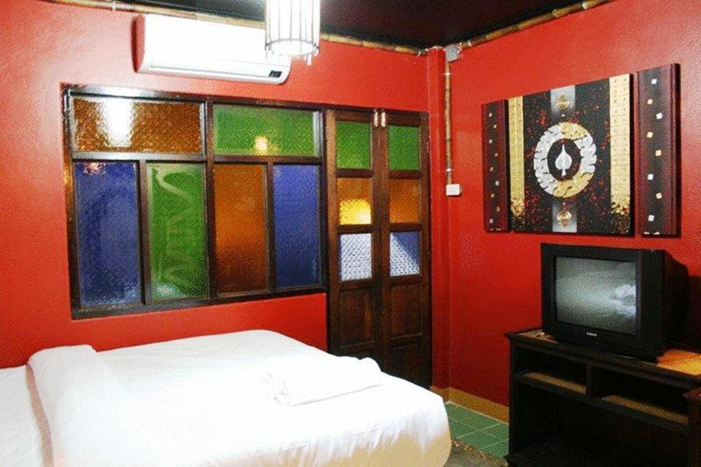 Saithong Guesthouse Chiang Mai Habitación foto