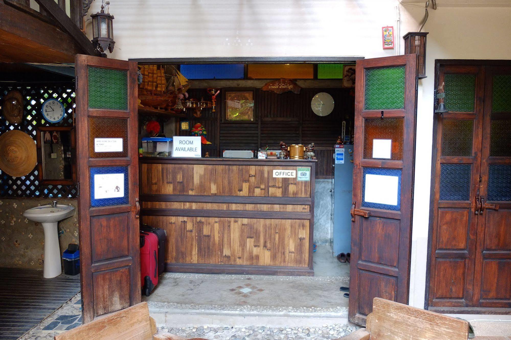 Saithong Guesthouse Chiang Mai Exterior foto