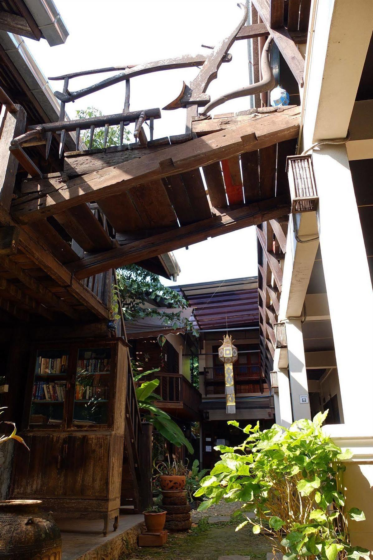 Saithong Guesthouse Chiang Mai Exterior foto